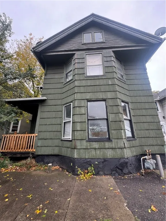 99 Lyell Avenue, Rochester, New York 14608, Rochester, New York 14608, 4 Bedrooms Bedrooms, ,2 BathroomsBathrooms,Residential,For Sale,99 Lyell Avenue, Rochester, New York 14608,0,R1648331