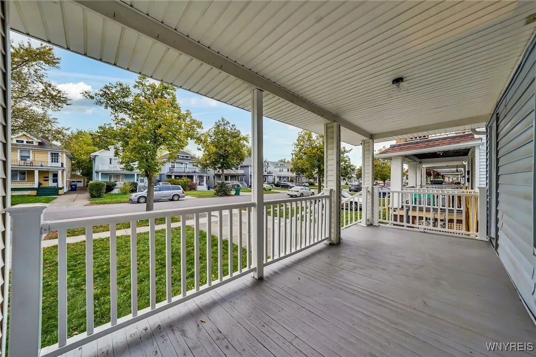 301 Crestwood Avenue, Buffalo, New York 14216, Buffalo, New York 14216, 4 Bedrooms Bedrooms, ,2 BathroomsBathrooms,Residential,For Sale,301 Crestwood Avenue, Buffalo, New York 14216,0,B1648290