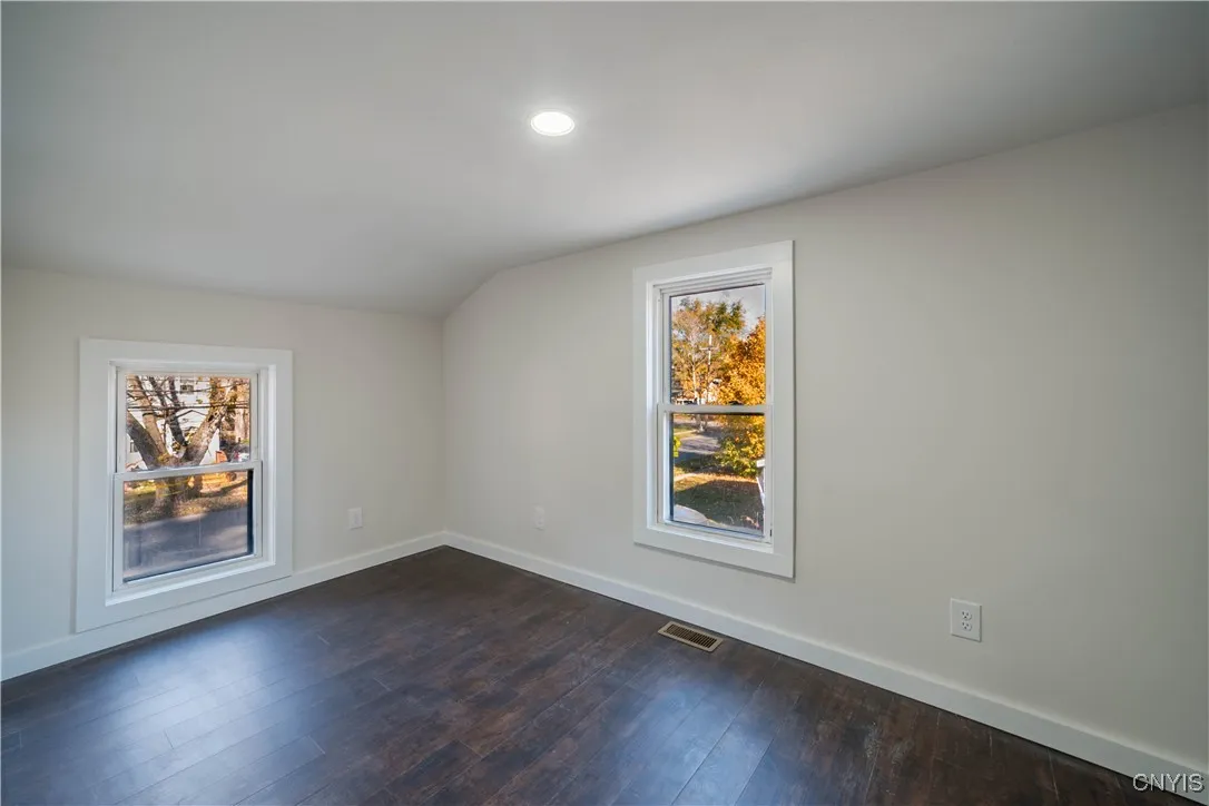 53 Downer Street, Van Buren, New York 13027, Van Buren, New York 13027, 4 Bedrooms Bedrooms, 9 Rooms Rooms,3 BathroomsBathrooms,Residential,For Sale,53 Downer Street, Van Buren, New York 13027,0,S1647841