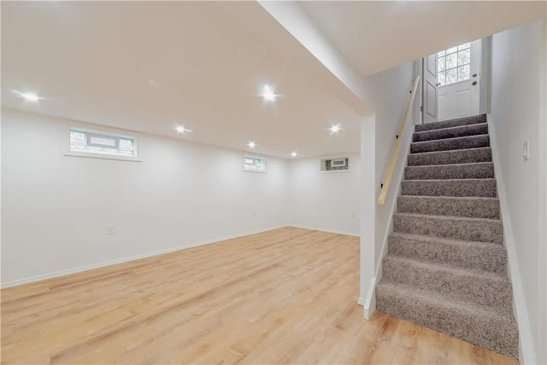 38 Campus Drive, Henrietta, New York 14623, Henrietta, New York 14623, 3 Bedrooms Bedrooms, 8 Rooms Rooms,2 BathroomsBathrooms,Residential,For Sale,38 Campus Drive, Henrietta, New York 14623,0,R1648172