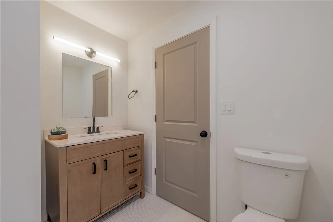 38 Campus Drive, Henrietta, New York 14623, Henrietta, New York 14623, 3 Bedrooms Bedrooms, 8 Rooms Rooms,2 BathroomsBathrooms,Residential,For Sale,38 Campus Drive, Henrietta, New York 14623,0,R1648172