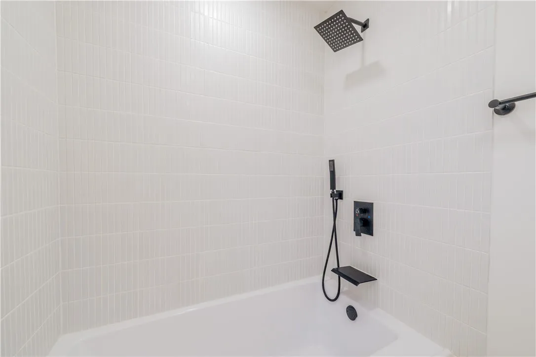 38 Campus Drive, Henrietta, New York 14623, Henrietta, New York 14623, 3 Bedrooms Bedrooms, 8 Rooms Rooms,2 BathroomsBathrooms,Residential,For Sale,38 Campus Drive, Henrietta, New York 14623,0,R1648172