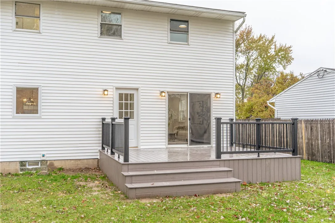 38 Campus Drive, Henrietta, New York 14623, Henrietta, New York 14623, 3 Bedrooms Bedrooms, 8 Rooms Rooms,2 BathroomsBathrooms,Residential,For Sale,38 Campus Drive, Henrietta, New York 14623,0,R1648172