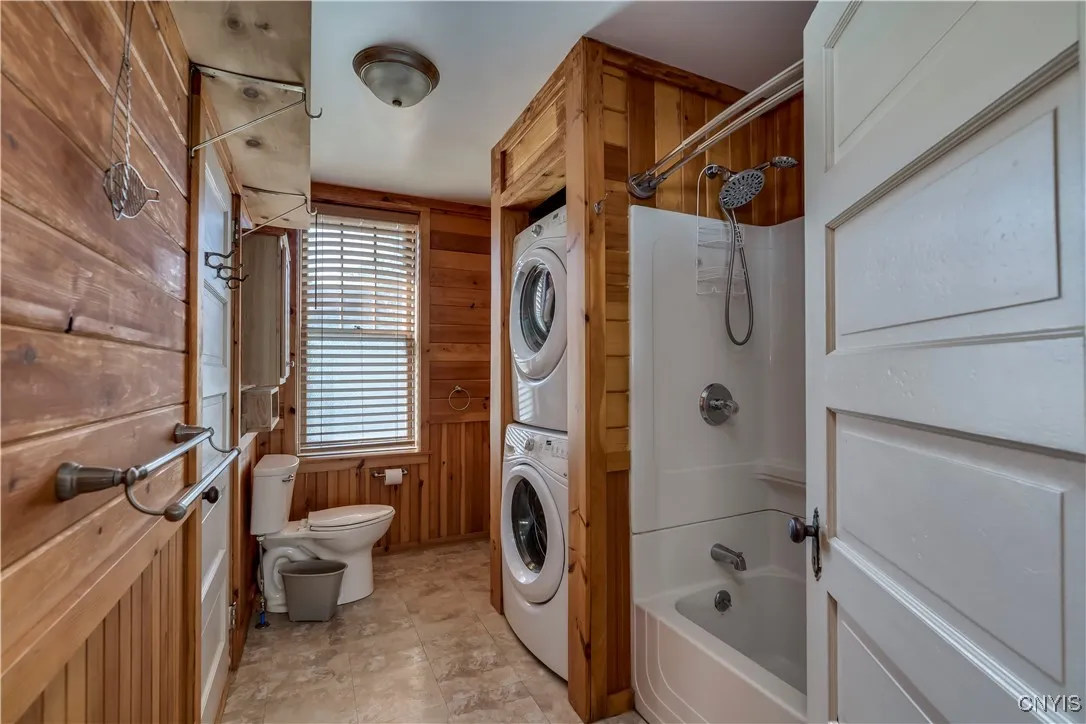 8799 Shady Shores Road, Cape Vincent, New York 136, Cape Vincent, New York 13624, 2 Bedrooms Bedrooms, 10 Rooms Rooms,3 BathroomsBathrooms,Residential,For Sale,8799 Shady Shores Road, Cape Vincent, New York 136,0,S1647054