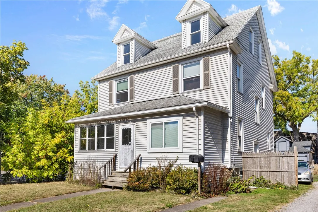 30 Conklin Avenue, Rochester, New York 14609, Rochester, New York 14609, 4 Bedrooms Bedrooms, ,2 BathroomsBathrooms,Residential,For Sale,30 Conklin Avenue, Rochester, New York 14609,0,R1642052