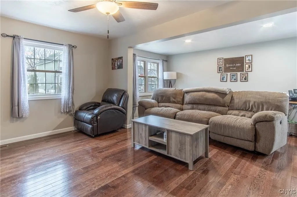 215 Francis Street, Watertown City, New York 13601, Watertown City, New York 13601, 3 Bedrooms Bedrooms, 8 Rooms Rooms,1 BathroomBathrooms,Residential Lease,For Rent,215 Francis Street, Watertown City, New York 13601,0,S1648358