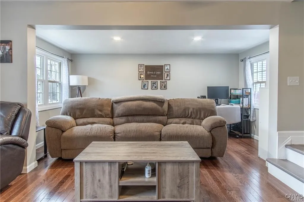 215 Francis Street, Watertown City, New York 13601, Watertown City, New York 13601, 3 Bedrooms Bedrooms, 8 Rooms Rooms,1 BathroomBathrooms,Residential Lease,For Rent,215 Francis Street, Watertown City, New York 13601,0,S1648358