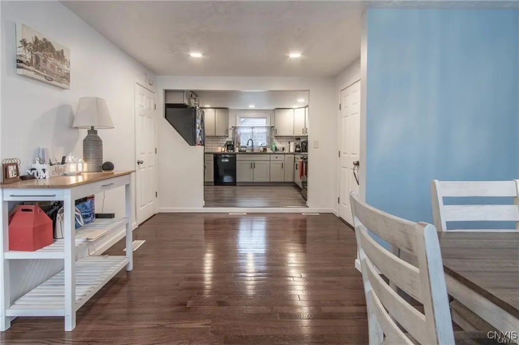 215 Francis Street, Watertown City, New York 13601, Watertown City, New York 13601, 3 Bedrooms Bedrooms, 8 Rooms Rooms,1 BathroomBathrooms,Residential Lease,For Rent,215 Francis Street, Watertown City, New York 13601,0,S1648358