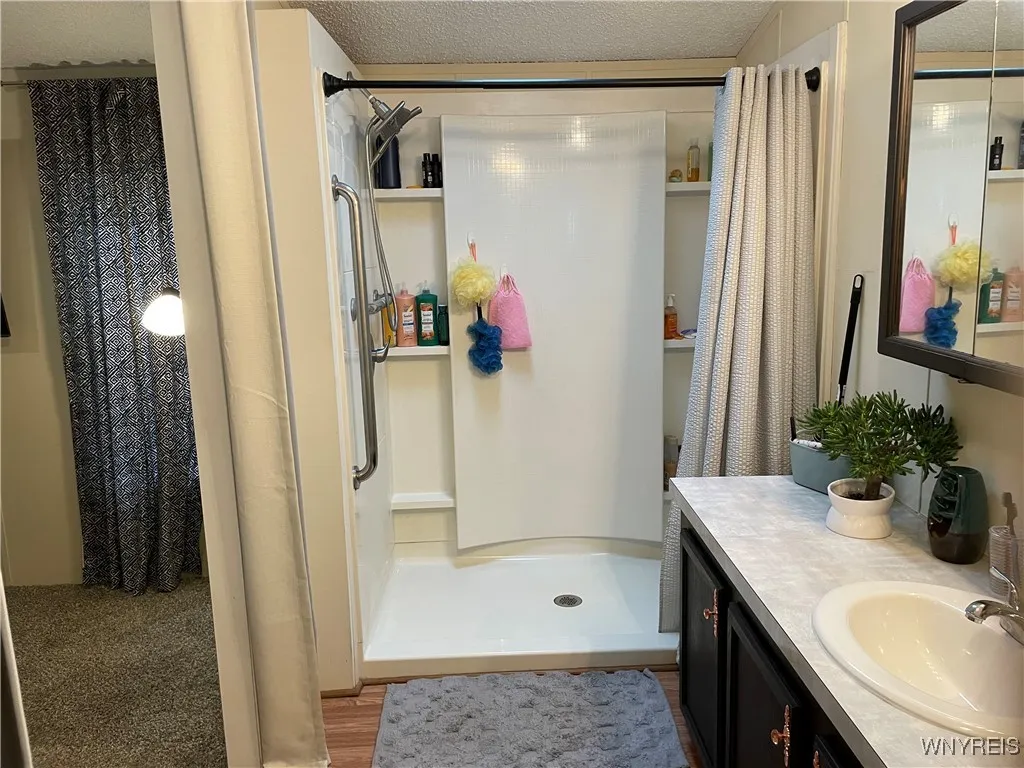 2006 Hemstreet, Marilla, New York 14052, Marilla, New York 14052, 2 Bedrooms Bedrooms, 6 Rooms Rooms,2 BathroomsBathrooms,Residential,For Sale,2006 Hemstreet, Marilla, New York 14052,0,B1648342