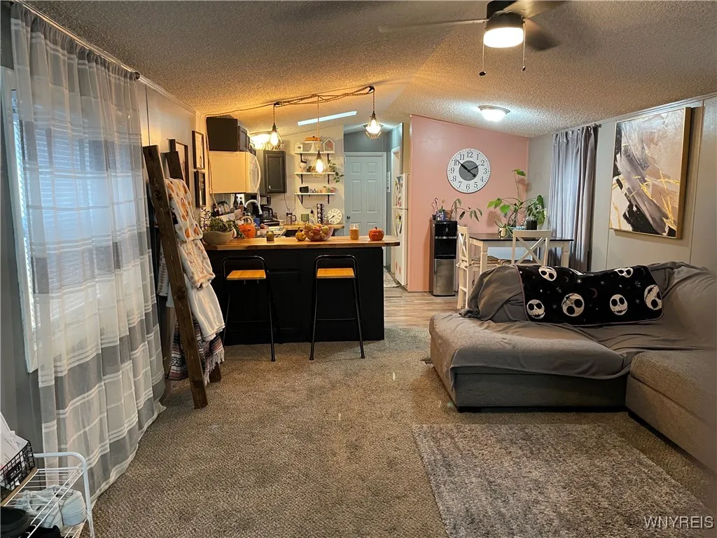 2006 Hemstreet, Marilla, New York 14052, Marilla, New York 14052, 2 Bedrooms Bedrooms, 6 Rooms Rooms,2 BathroomsBathrooms,Residential,For Sale,2006 Hemstreet, Marilla, New York 14052,0,B1648342