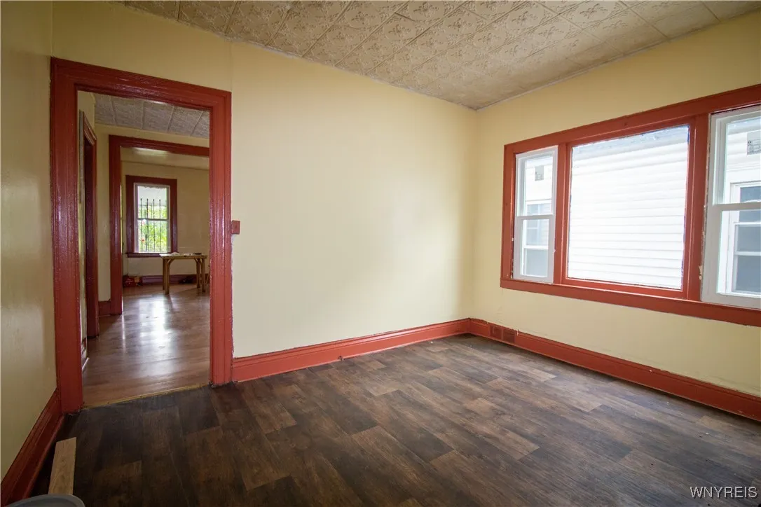 601 West Utica Street N, Buffalo, New York 14213, Buffalo, New York 14213, 7 Bedrooms Bedrooms, ,2 BathroomsBathrooms,Residential,For Sale,601 West Utica Street N, Buffalo, New York 14213,0,B1647806