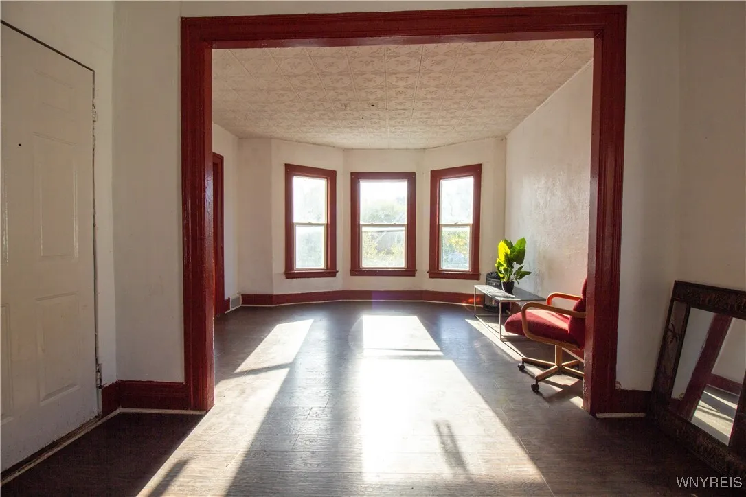 601 West Utica Street N, Buffalo, New York 14213, Buffalo, New York 14213, 7 Bedrooms Bedrooms, ,2 BathroomsBathrooms,Residential,For Sale,601 West Utica Street N, Buffalo, New York 14213,0,B1647806