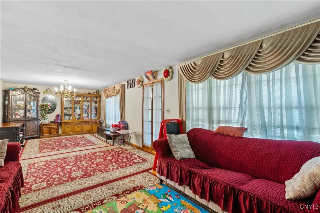 310 Helen Street, Syracuse, New York 13203, Syracuse, New York 13203, 2 Bedrooms Bedrooms, 6 Rooms Rooms,1 BathroomBathrooms,Residential,For Sale,310 Helen Street, Syracuse, New York 13203,0,S1648150