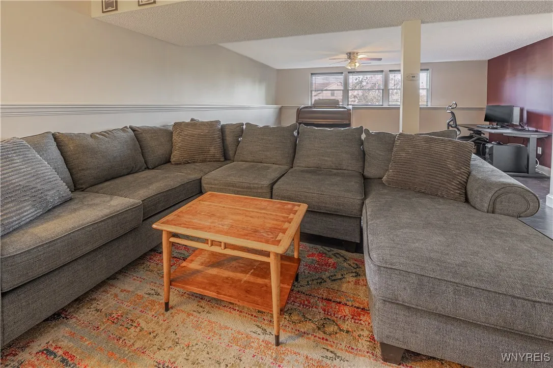 6632 Royal Parkway North, Lockport Town, New York, Lockport Town, New York 14094, 3 Bedrooms Bedrooms, 7 Rooms Rooms,2 BathroomsBathrooms,Residential,For Sale,6632 Royal Parkway North, Lockport Town, New York ,0,B1647707