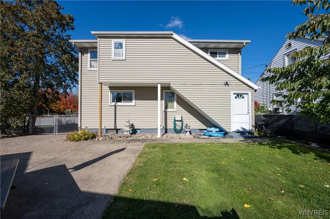 215 Harvard Avenue, Cheektowaga, New York 14043, Cheektowaga, New York 14043, 3 Bedrooms Bedrooms, 6 Rooms Rooms,2 BathroomsBathrooms,Residential,For Sale,215 Harvard Avenue, Cheektowaga, New York 14043,0,B1647657