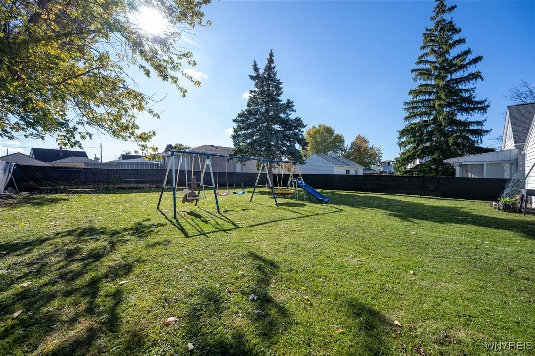 215 Harvard Avenue, Cheektowaga, New York 14043, Cheektowaga, New York 14043, 3 Bedrooms Bedrooms, 6 Rooms Rooms,2 BathroomsBathrooms,Residential,For Sale,215 Harvard Avenue, Cheektowaga, New York 14043,0,B1647657