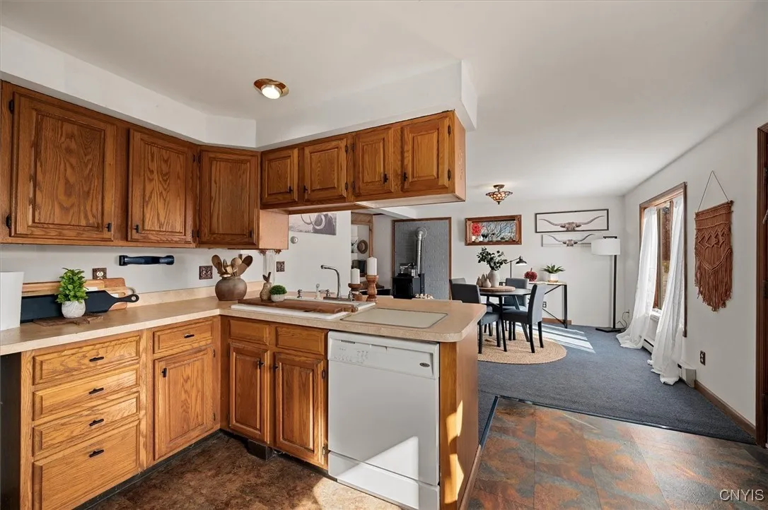 9287 Summit Road, Paris, New York 13456, Paris, New York 13456, 3 Bedrooms Bedrooms, 7 Rooms Rooms,2 BathroomsBathrooms,Residential,For Sale,9287 Summit Road, Paris, New York 13456,0,S1648166