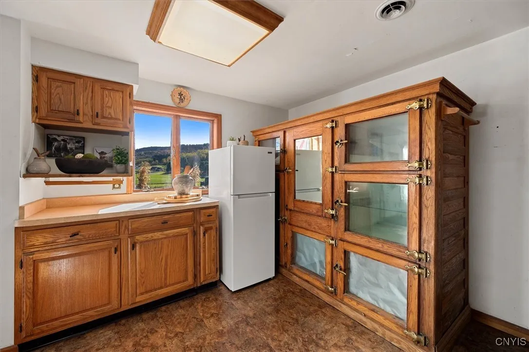 9287 Summit Road, Paris, New York 13456, Paris, New York 13456, 3 Bedrooms Bedrooms, 7 Rooms Rooms,2 BathroomsBathrooms,Residential,For Sale,9287 Summit Road, Paris, New York 13456,0,S1648166