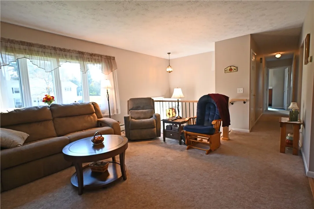 236 Overlook Drive, Horseheads, New York 14845, Horseheads, New York 14845, 3 Bedrooms Bedrooms, 8 Rooms Rooms,2 BathroomsBathrooms,Residential,For Sale,236 Overlook Drive, Horseheads, New York 14845,0,R1648124