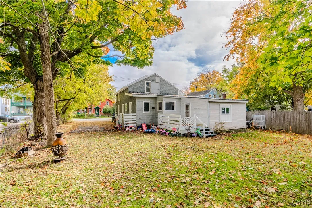 132 William Street, Watertown City, New York 13601, Watertown City, New York 13601, 5 Bedrooms Bedrooms, ,3 BathroomsBathrooms,Residential,For Sale,132 William Street, Watertown City, New York 13601,0,S1645195