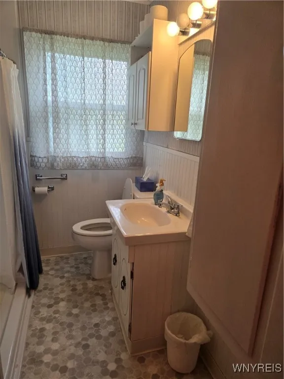 29 Lee Street, Cheektowaga, New York 14043, Cheektowaga, New York 14043, 3 Bedrooms Bedrooms, 5 Rooms Rooms,1 BathroomBathrooms,Residential,For Sale,29 Lee Street, Cheektowaga, New York 14043,0,B1646326