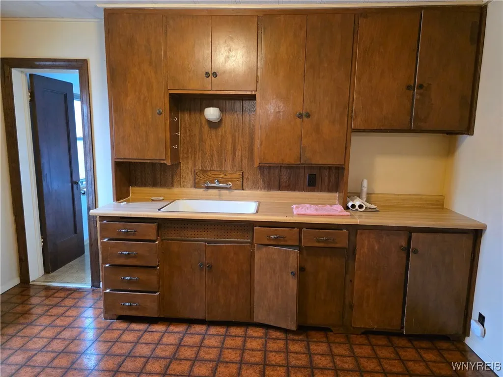 176 Milnor Avenue, Lackawanna, New York 14218, Lackawanna, New York 14218, 3 Rooms Rooms,1 BathroomBathrooms,Residential Lease,Closed,176 Milnor Avenue, Lackawanna, New York 14218,0,B1648404