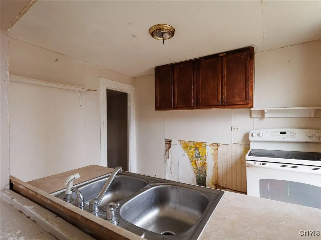 802 West Street, Wilna, New York 13619, Wilna, New York 13619, 8 Bedrooms Bedrooms, ,4 BathroomsBathrooms,Residential,For Sale,802 West Street, Wilna, New York 13619,0,S1648419