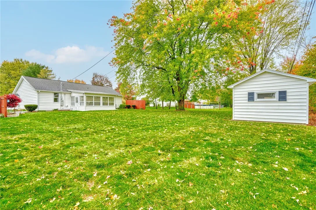 45 Meadowbrook Drive, Albion, New York 14411, Albion, New York 14411, 3 Bedrooms Bedrooms, 7 Rooms Rooms,1 BathroomBathrooms,Residential,For Sale,45 Meadowbrook Drive, Albion, New York 14411,0,R1646320