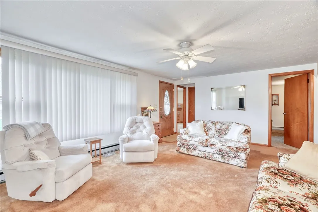 45 Meadowbrook Drive, Albion, New York 14411, Albion, New York 14411, 3 Bedrooms Bedrooms, 7 Rooms Rooms,1 BathroomBathrooms,Residential,For Sale,45 Meadowbrook Drive, Albion, New York 14411,0,R1646320