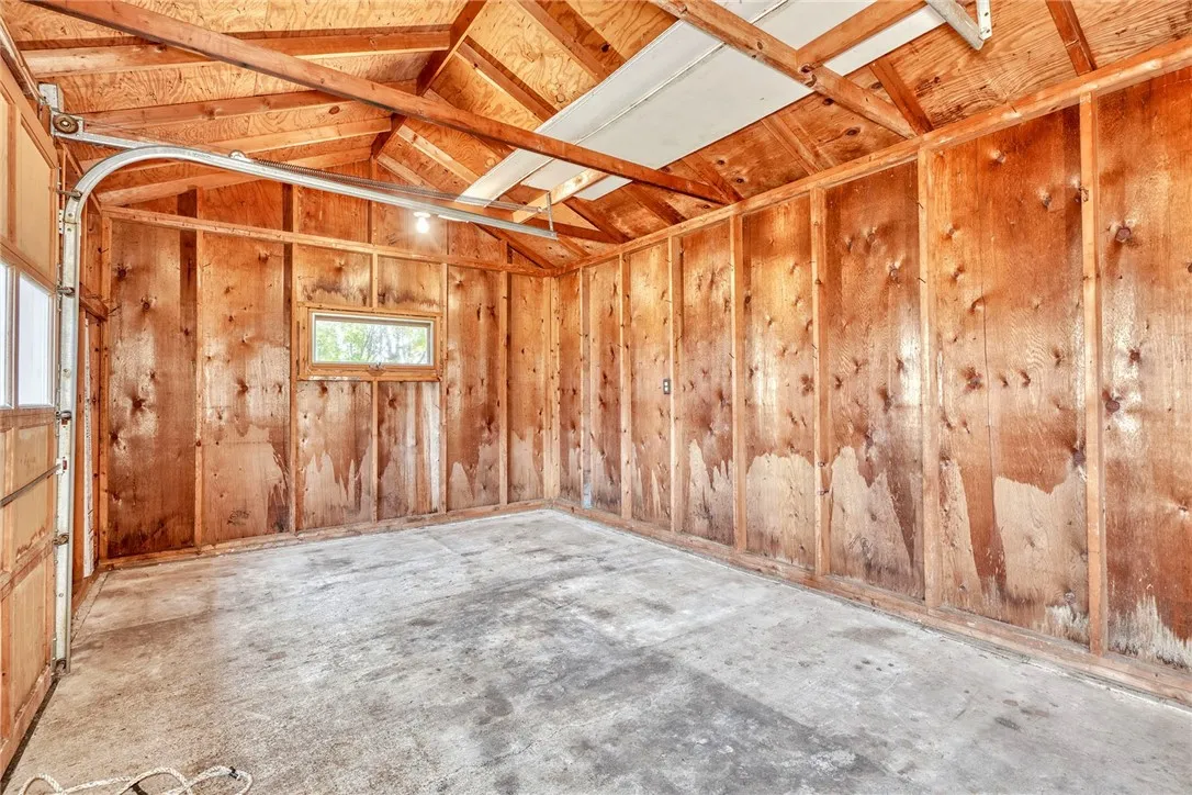 Inside of Shed/Workshop