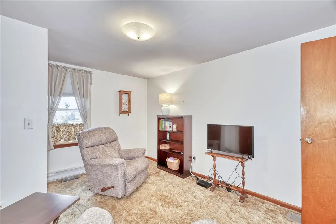 45 Meadowbrook Drive, Albion, New York 14411, Albion, New York 14411, 3 Bedrooms Bedrooms, 7 Rooms Rooms,1 BathroomBathrooms,Residential,For Sale,45 Meadowbrook Drive, Albion, New York 14411,0,R1646320