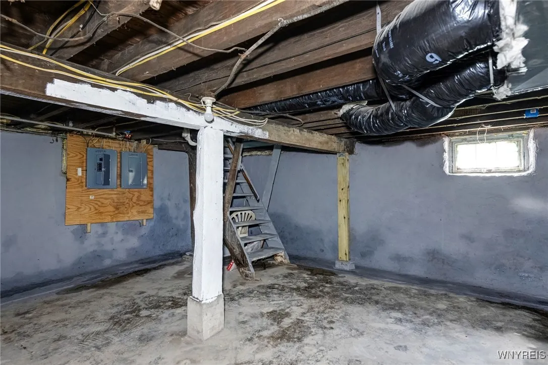 86 Shepard Street, Buffalo, New York 14212, Buffalo, New York 14212, 5 Bedrooms Bedrooms, ,2 BathroomsBathrooms,Residential,For Sale,86 Shepard Street, Buffalo, New York 14212,0,B1648431