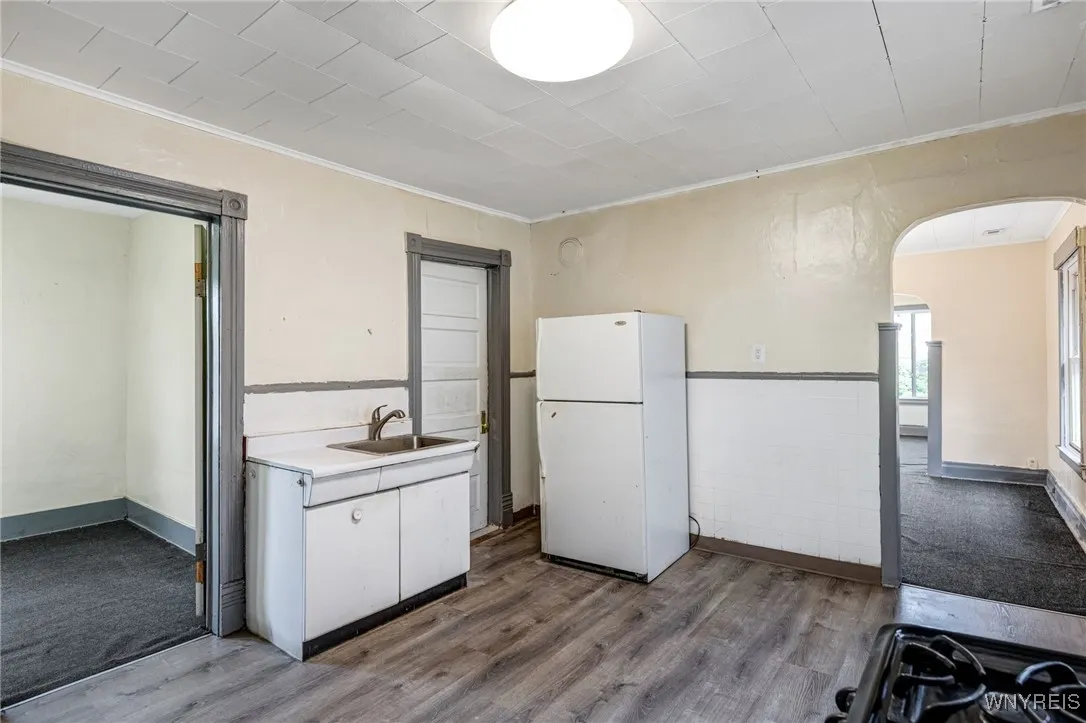 86 Shepard Street, Buffalo, New York 14212, Buffalo, New York 14212, 5 Bedrooms Bedrooms, ,2 BathroomsBathrooms,Residential,For Sale,86 Shepard Street, Buffalo, New York 14212,0,B1648431