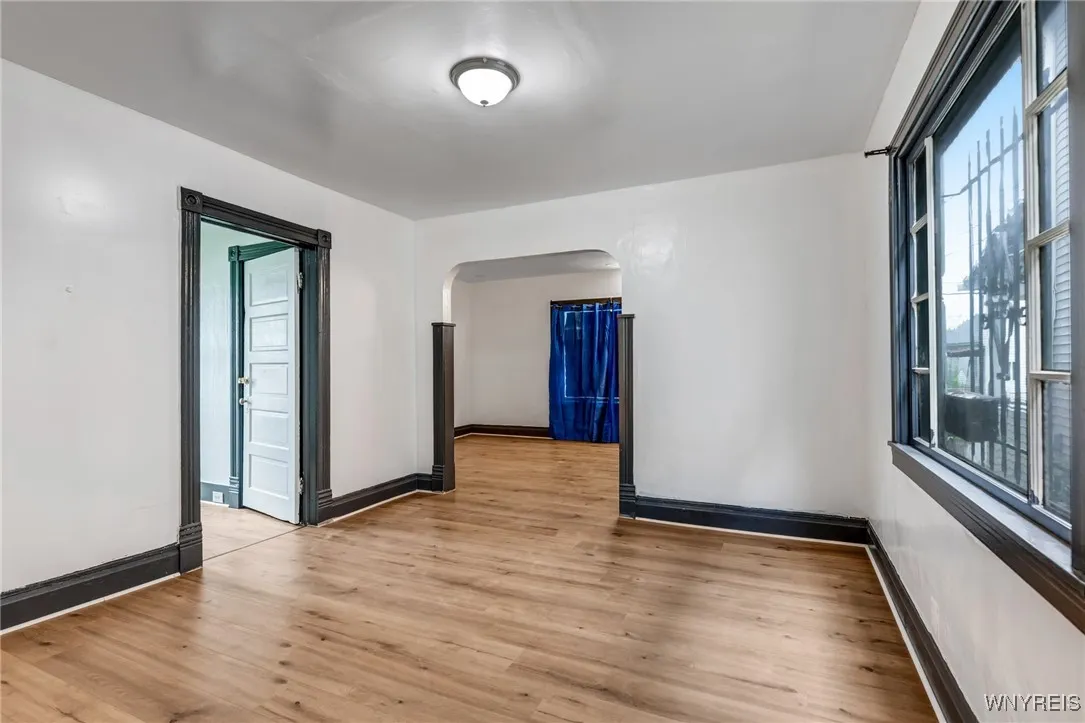 86 Shepard Street, Buffalo, New York 14212, Buffalo, New York 14212, 5 Bedrooms Bedrooms, ,2 BathroomsBathrooms,Residential,For Sale,86 Shepard Street, Buffalo, New York 14212,0,B1648431