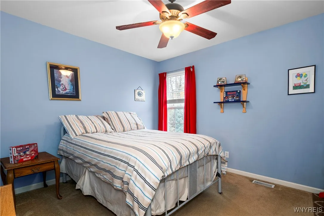 76 Graystone Lane, Orchard Park, New York 14127, Orchard Park, New York 14127, 4 Bedrooms Bedrooms, 10 Rooms Rooms,2 BathroomsBathrooms,Residential,For Sale,76 Graystone Lane, Orchard Park, New York 14127,0,B1648405