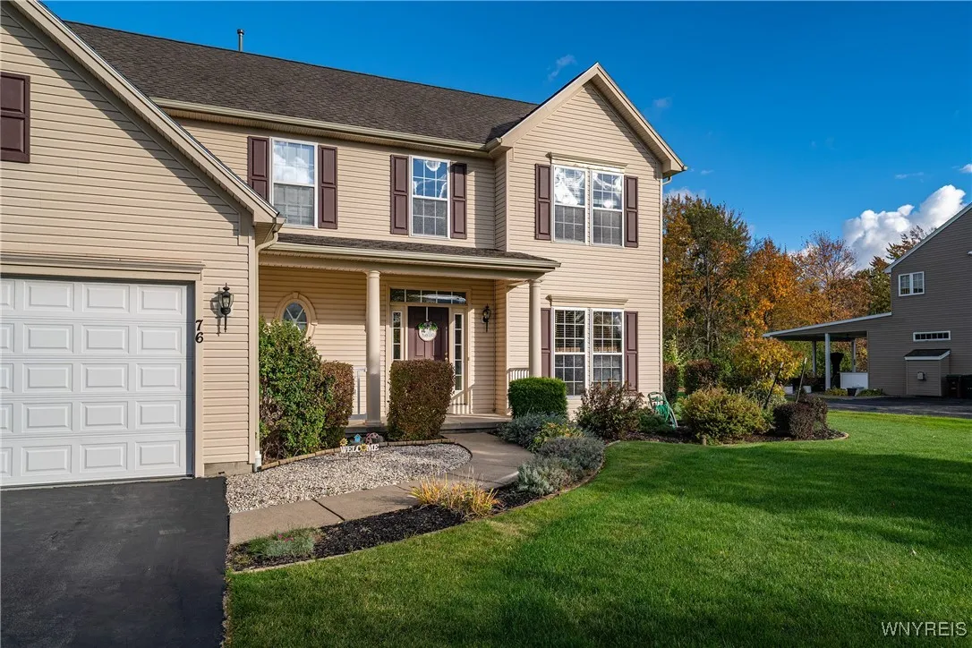 76 Graystone Lane, Orchard Park, New York 14127, Orchard Park, New York 14127, 4 Bedrooms Bedrooms, 10 Rooms Rooms,2 BathroomsBathrooms,Residential,For Sale,76 Graystone Lane, Orchard Park, New York 14127,0,B1648405