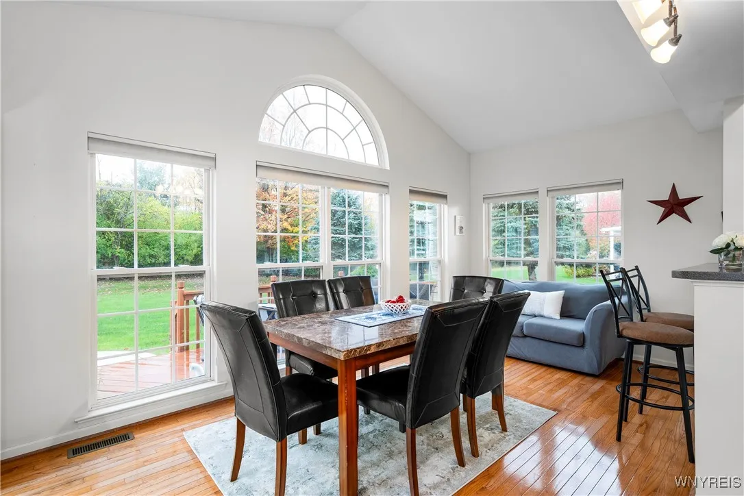 76 Graystone Lane, Orchard Park, New York 14127, Orchard Park, New York 14127, 4 Bedrooms Bedrooms, 10 Rooms Rooms,2 BathroomsBathrooms,Residential,For Sale,76 Graystone Lane, Orchard Park, New York 14127,0,B1648405