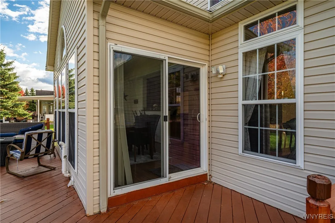 76 Graystone Lane, Orchard Park, New York 14127, Orchard Park, New York 14127, 4 Bedrooms Bedrooms, 10 Rooms Rooms,2 BathroomsBathrooms,Residential,For Sale,76 Graystone Lane, Orchard Park, New York 14127,0,B1648405