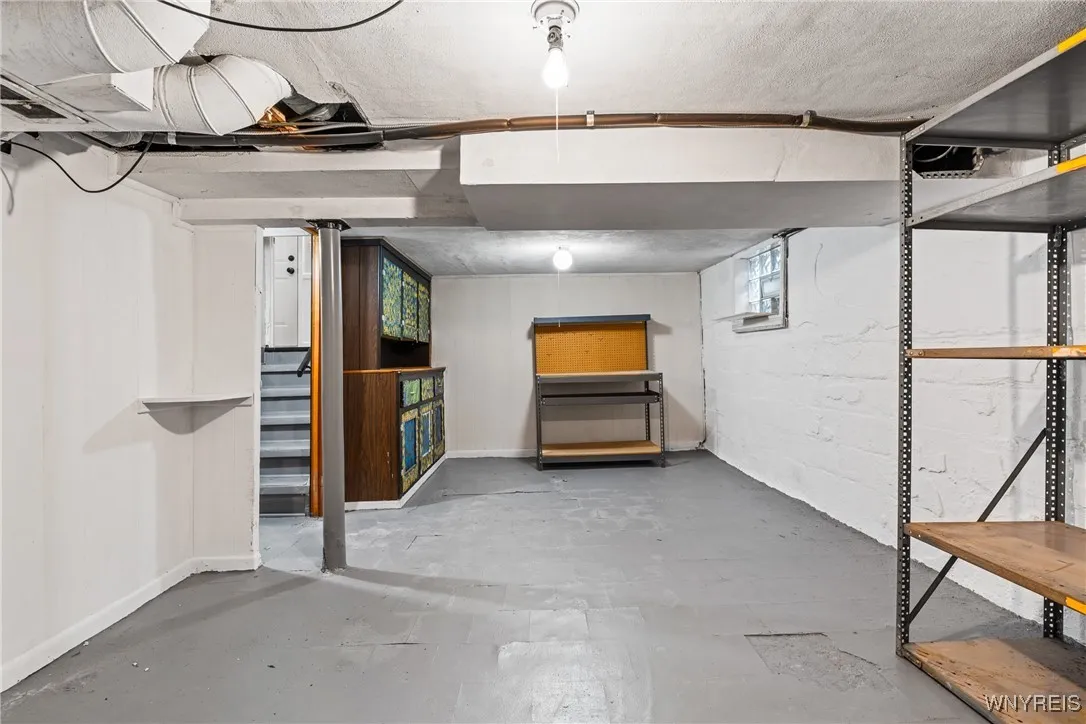 202 South Ogden Street W, Buffalo, New York 14206, Buffalo, New York 14206, 3 Bedrooms Bedrooms, 6 Rooms Rooms,1 BathroomBathrooms,Residential,For Sale,202 South Ogden Street W, Buffalo, New York 14206,0,B1648398