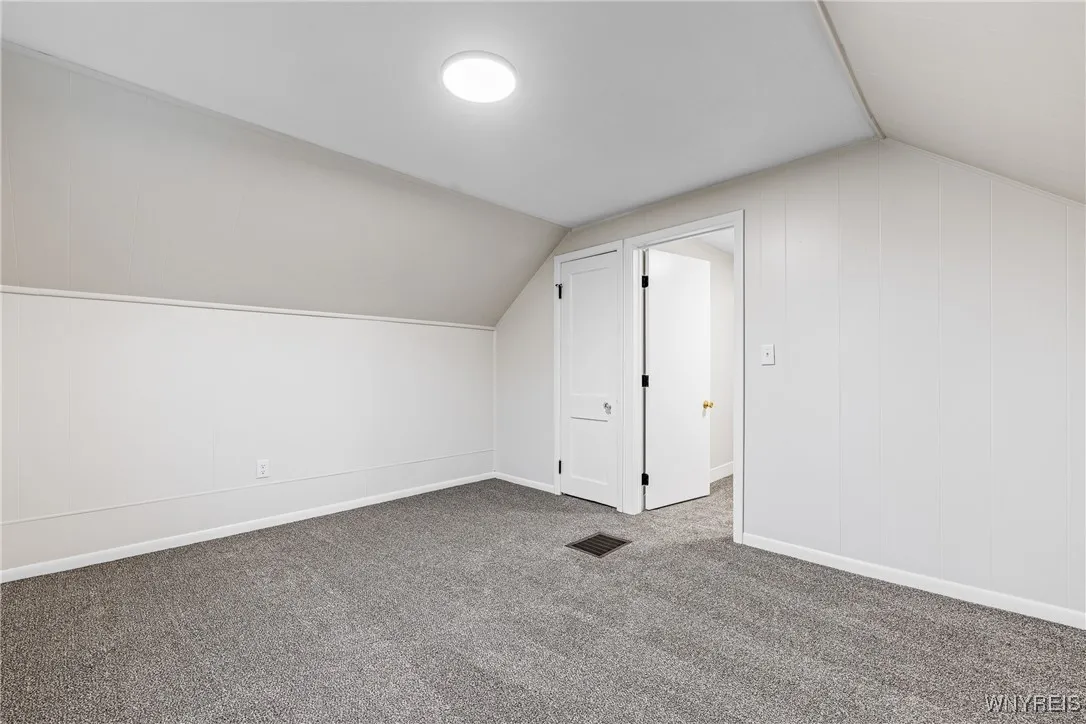 202 South Ogden Street W, Buffalo, New York 14206, Buffalo, New York 14206, 3 Bedrooms Bedrooms, 6 Rooms Rooms,1 BathroomBathrooms,Residential,For Sale,202 South Ogden Street W, Buffalo, New York 14206,0,B1648398