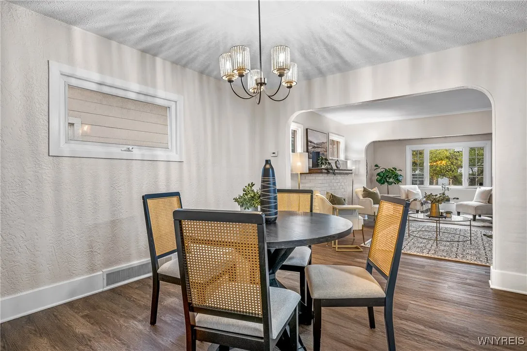 202 South Ogden Street W, Buffalo, New York 14206, Buffalo, New York 14206, 3 Bedrooms Bedrooms, 6 Rooms Rooms,1 BathroomBathrooms,Residential,For Sale,202 South Ogden Street W, Buffalo, New York 14206,0,B1648398