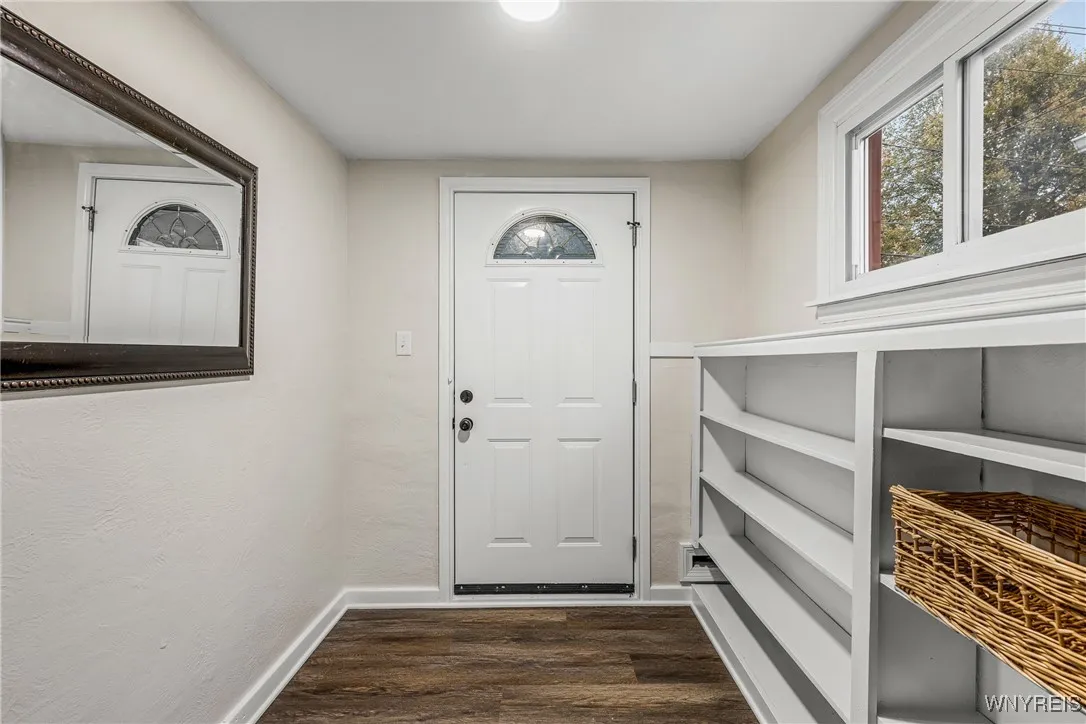 202 South Ogden Street W, Buffalo, New York 14206, Buffalo, New York 14206, 3 Bedrooms Bedrooms, 6 Rooms Rooms,1 BathroomBathrooms,Residential,For Sale,202 South Ogden Street W, Buffalo, New York 14206,0,B1648398