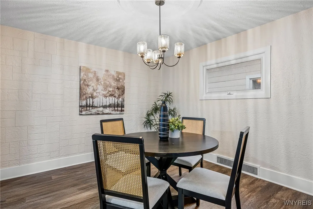 202 South Ogden Street W, Buffalo, New York 14206, Buffalo, New York 14206, 3 Bedrooms Bedrooms, 6 Rooms Rooms,1 BathroomBathrooms,Residential,For Sale,202 South Ogden Street W, Buffalo, New York 14206,0,B1648398