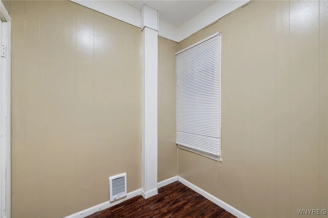 157 15th Street, Buffalo, New York 14213, Buffalo, New York 14213, 4 Bedrooms Bedrooms, 8 Rooms Rooms,1 BathroomBathrooms,Residential,For Sale,157 15th Street, Buffalo, New York 14213,0,B1647972