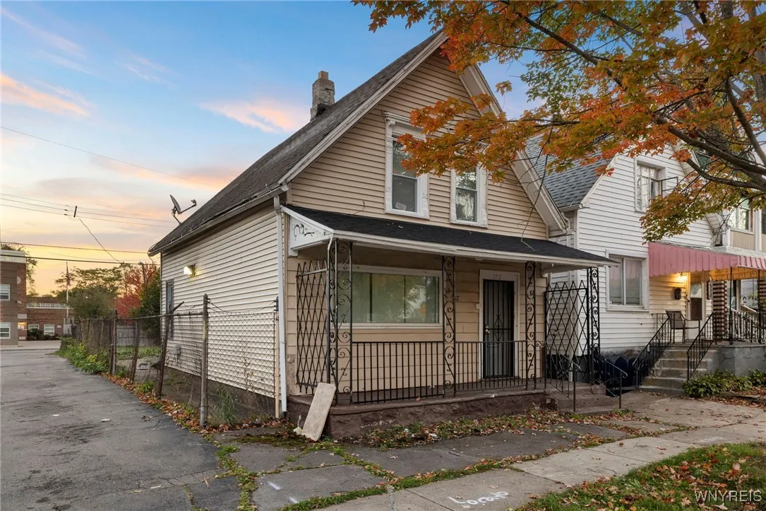 157 15th Street, Buffalo, New York 14213, Buffalo, New York 14213, 4 Bedrooms Bedrooms, 8 Rooms Rooms,1 BathroomBathrooms,Residential,For Sale,157 15th Street, Buffalo, New York 14213,0,B1647972