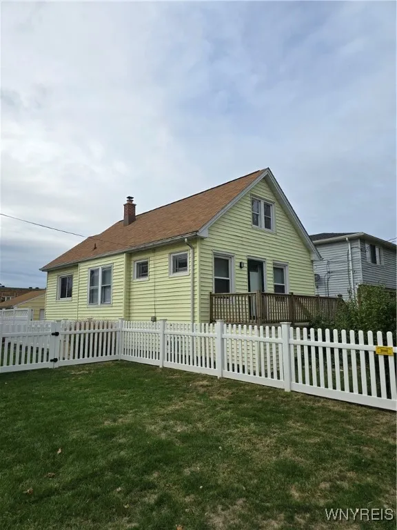 72 Dexter Street, Tonawanda, New York 14150, Tonawanda, New York 14150, 3 Bedrooms Bedrooms, 6 Rooms Rooms,1 BathroomBathrooms,Residential,For Sale,72 Dexter Street, Tonawanda, New York 14150,0,B1648423