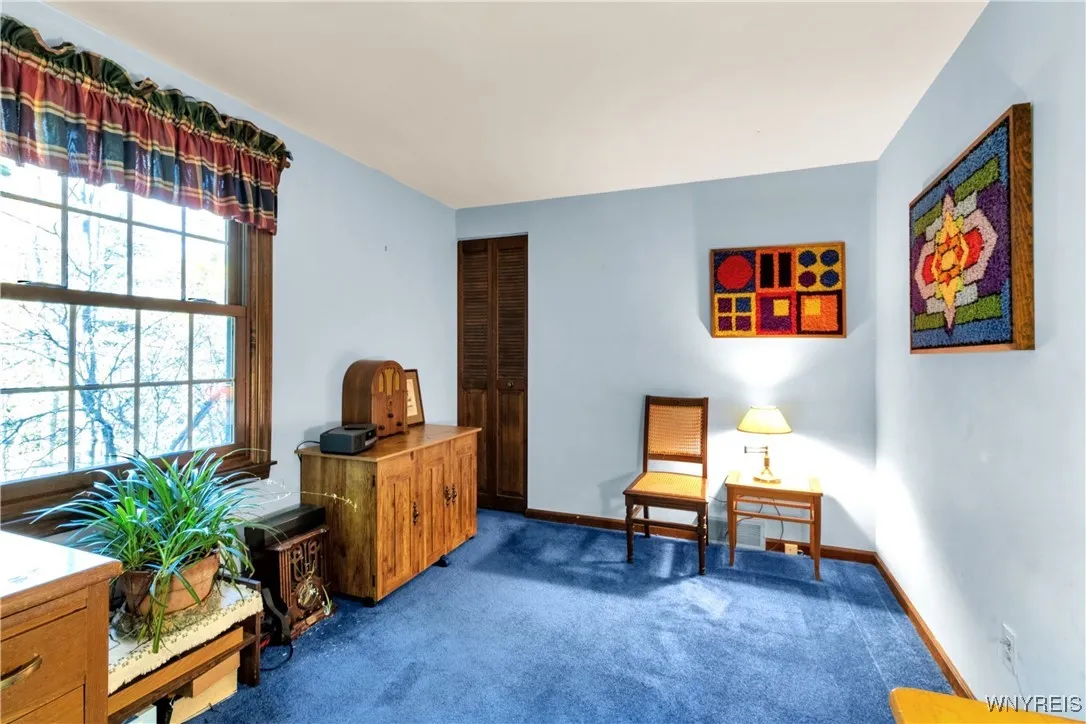 33 Briar Hill Road, Orchard Park, New York 14127, Orchard Park, New York 14127, 4 Bedrooms Bedrooms, 9 Rooms Rooms,2 BathroomsBathrooms,Residential,For Sale,33 Briar Hill Road, Orchard Park, New York 14127,0,B1648390