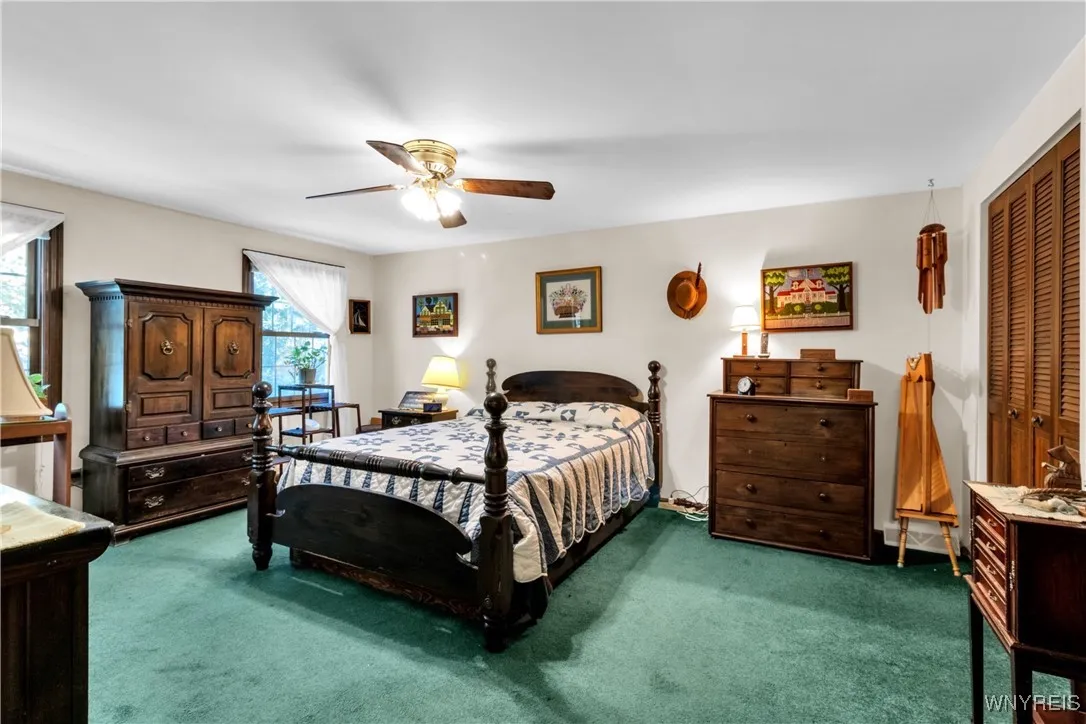 33 Briar Hill Road, Orchard Park, New York 14127, Orchard Park, New York 14127, 4 Bedrooms Bedrooms, 9 Rooms Rooms,2 BathroomsBathrooms,Residential,For Sale,33 Briar Hill Road, Orchard Park, New York 14127,0,B1648390