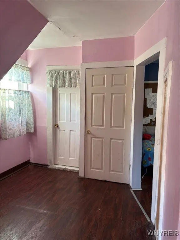 2038 Niagara Street, Buffalo, New York 14207, Buffalo, New York 14207, 3 Bedrooms Bedrooms, 9 Rooms Rooms,2 BathroomsBathrooms,Residential,For Sale,2038 Niagara Street, Buffalo, New York 14207,0,B1648526