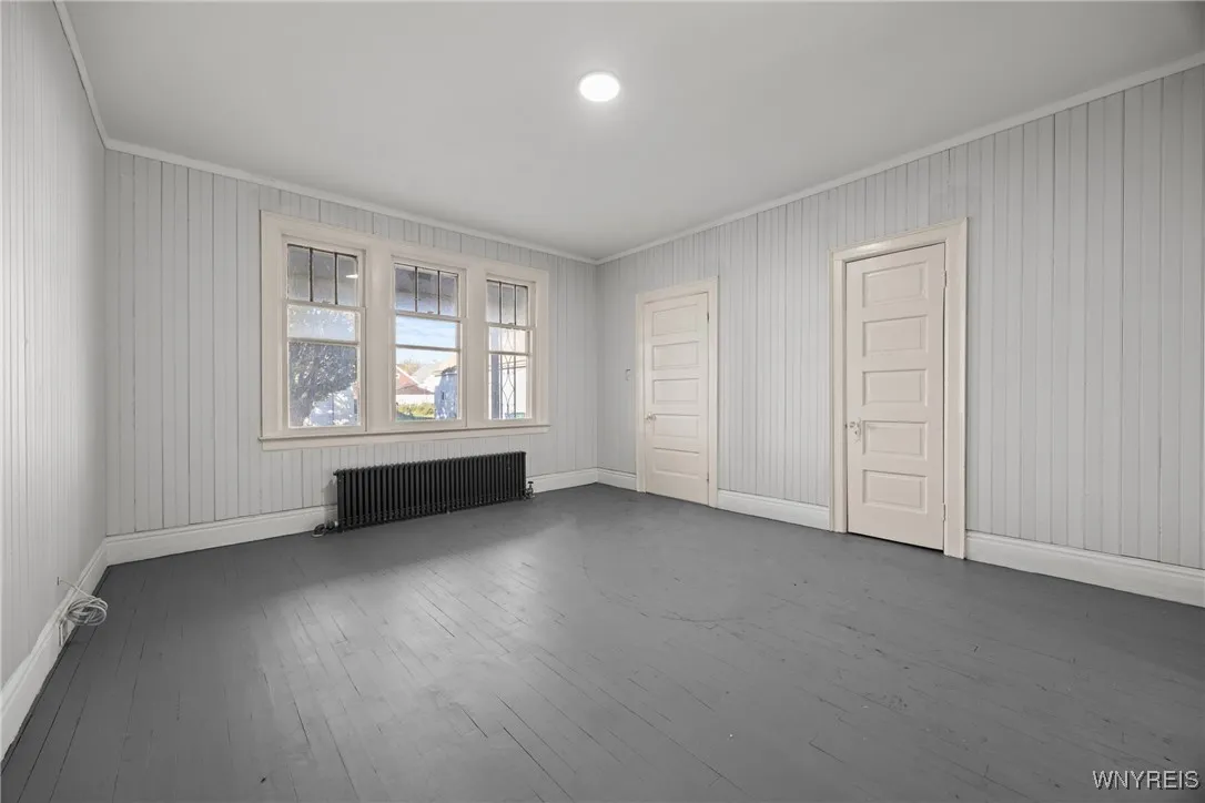 303 Cable Street, Buffalo, New York 14206, Buffalo, New York 14206, 6 Bedrooms Bedrooms, ,2 BathroomsBathrooms,Residential,For Sale,303 Cable Street, Buffalo, New York 14206,0,B1647772